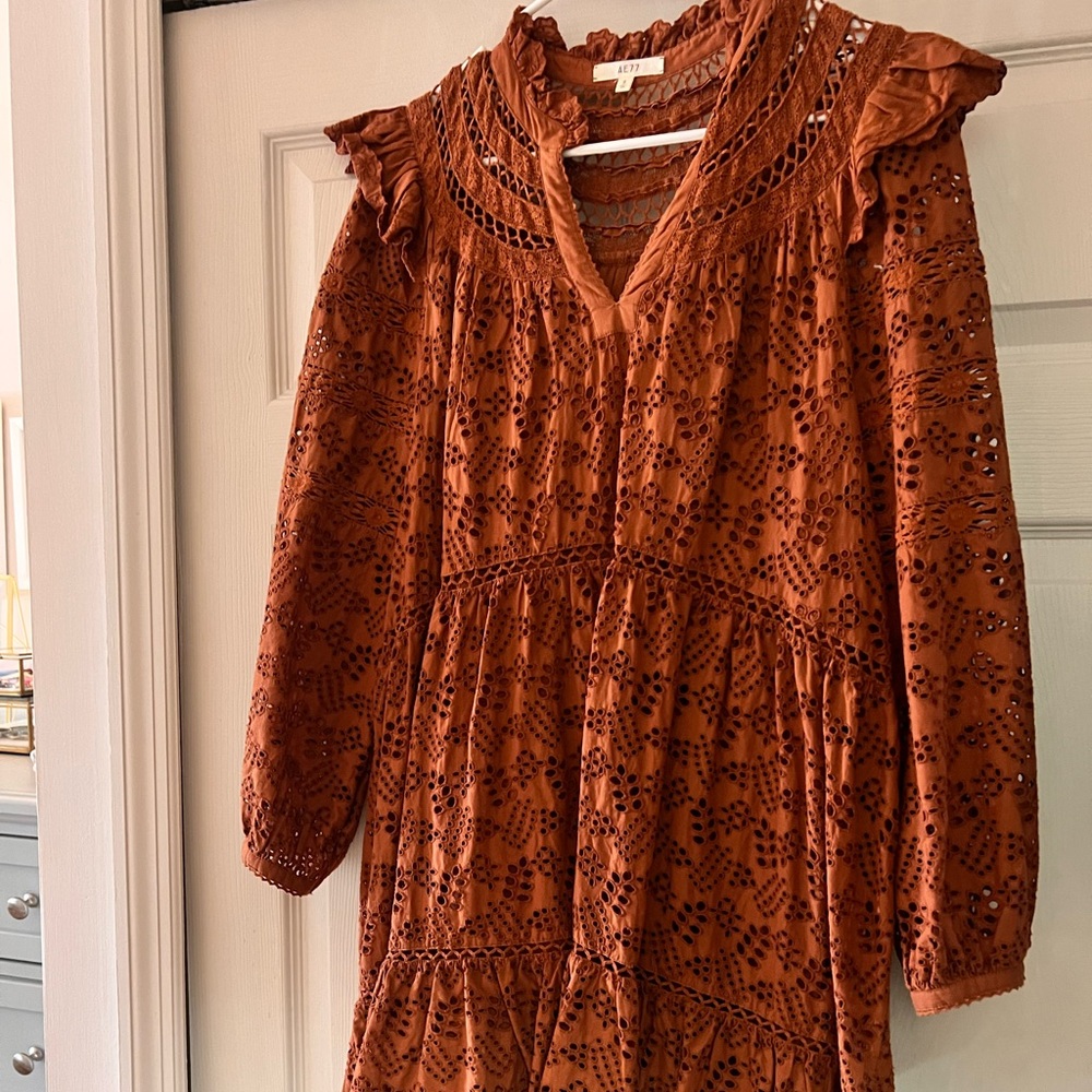 Eyelet long sleeve shift dress